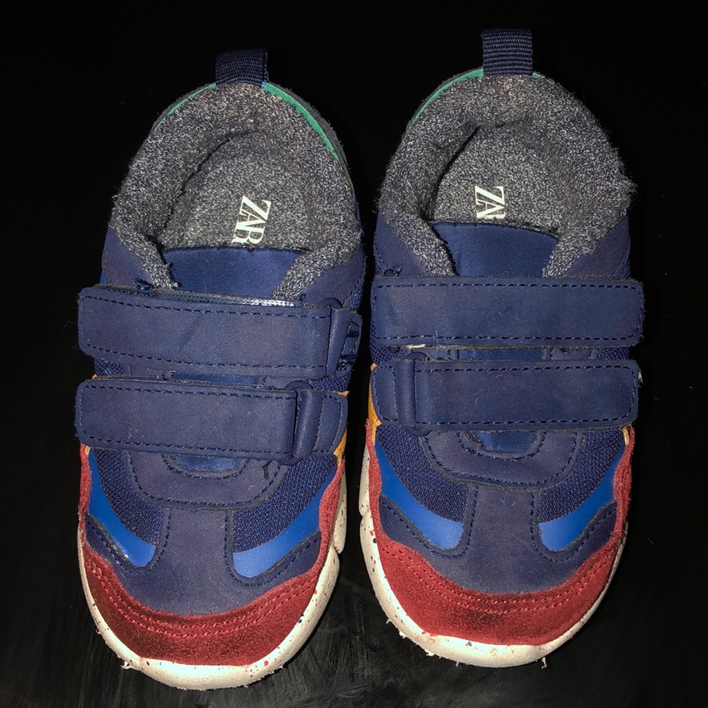 Zara Sneakers